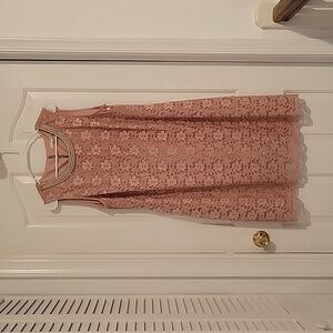 Size 16 sleeveless formal dress